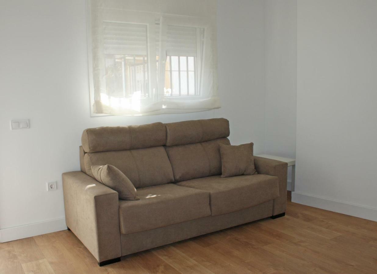 Apartamentos Angelita Plaza Beach Málaga Dış mekan fotoğraf